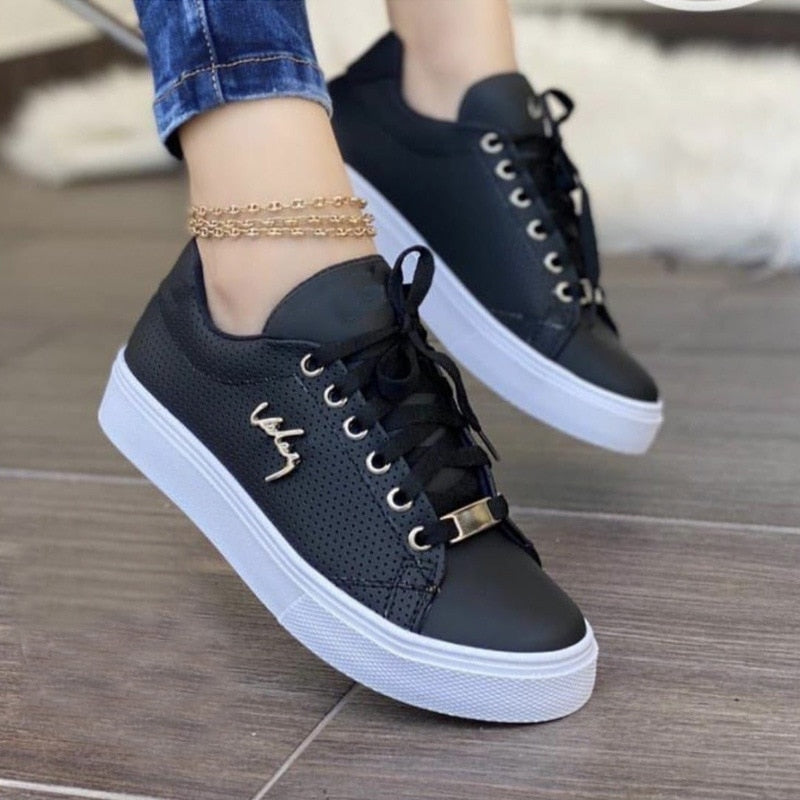 Vulcanized Shoes Women New 2023 Casual Sneakers Fashion Flat Lace Up Outdoor Walking Sport Plus Size 43 Zapatillas Mujer