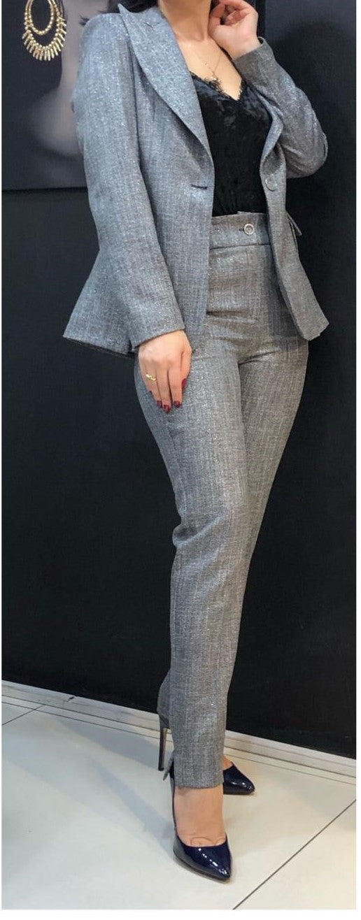 Lauda Pant Suit
