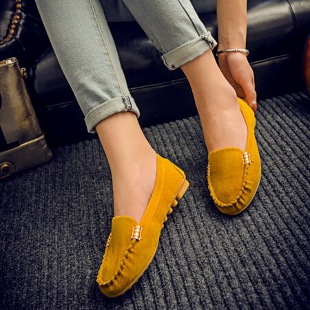 Plus Size 35-43 Women Flats Faux Suede Slip on Flat Shoes Woman Loafers Metal Boat Shoes Soft Female Shoes Black zapatos mujer