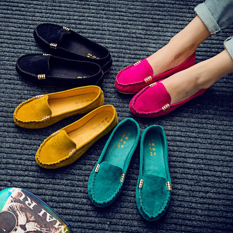 Plus Size 35-43 Women Flats Faux Suede Slip on Flat Shoes Woman Loafers Metal Boat Shoes Soft Female Shoes Black zapatos mujer