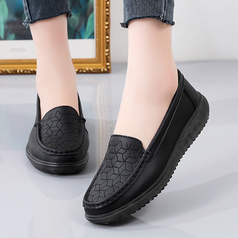 2022 New Women Flats Shoes Women Genuine Leather Shoes Woman Loafers Slip On Ballet Flats Ballerines Flats Walking Plus Size