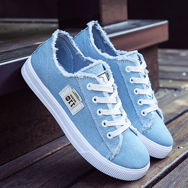 Casual shoes woman 2019 new arrival lace-up canvas shoes spring/autumn fashion shallow solid blue/black/white shoes