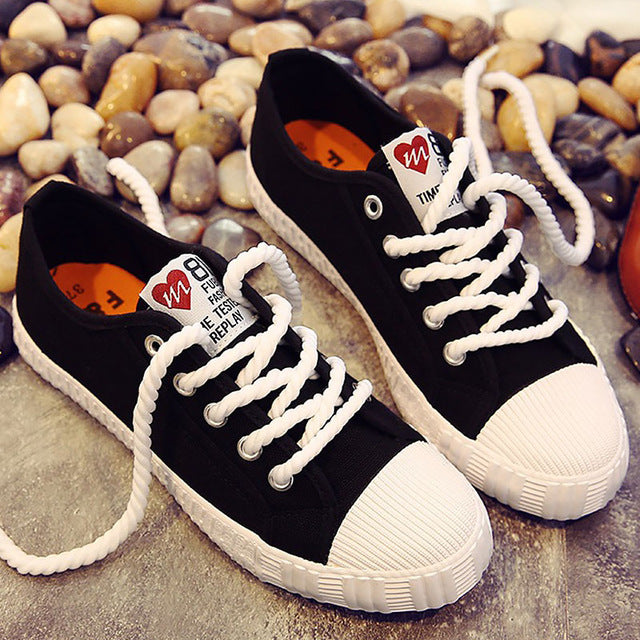 Canvas shoes for girls 2020 Spring Fashion Sneakers Solid Sewing Women Denim Shoe Sapato Feminino Size 35-41