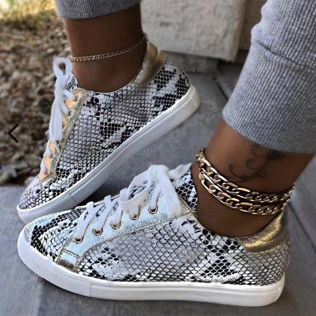 Size 38-43 Women Serpentine Prints PU Leather Vulcanized Shoes Lace up Female Sneakers Fashion Casual Platform Woman Flat Shoes