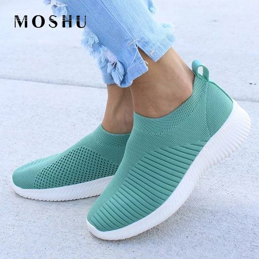 Light Sneakers Women Running Shoes Breathable Mesh Slip-On Shoes Woman Sports Shoes 2020