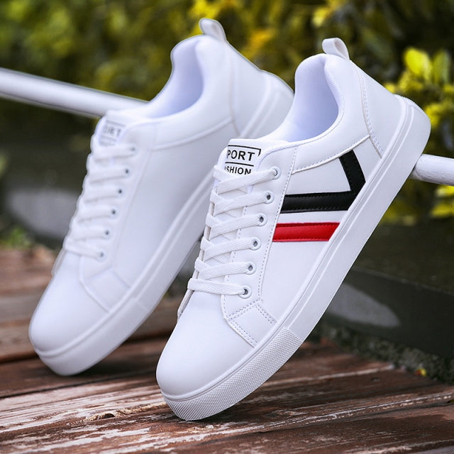 2022 Men's Casual Shoes Lightweight Breathable Men Shoes Flat Lace-Up Men Sneakers White Business Travel Unisex Tenis Masculino