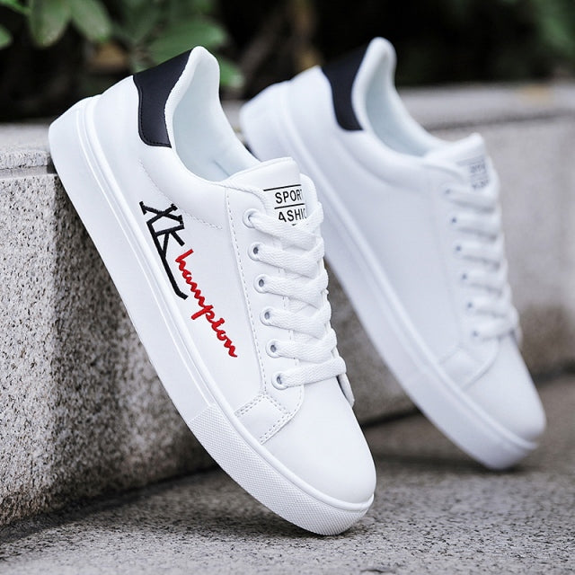 2022 Men's Casual Shoes Lightweight Breathable Men Shoes Flat Lace-Up Men Sneakers White Business Travel Unisex Tenis Masculino