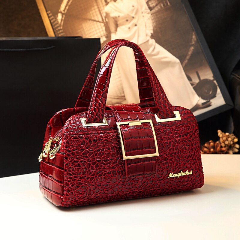 Cowhide leather Women handbag Lace crocodile pattern mother bag shoulder messenger three-layer middle-aged Portable Boston Bags