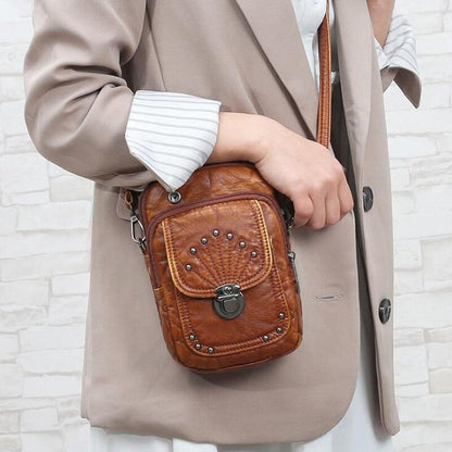 Vintage Soft Leather Crossbody Bags Rivet PU Women Messenger Shoulder Bag Small Female Handbags Phone Purses Black and Brown