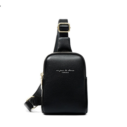 NEW Women&#39;s Chest Pack Bag Hip Hop Banana Belt Bag Mini High Quality Crossbody Bags Female PU Leather Waist Bags Purse Pocket