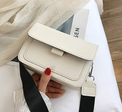 Women&#39;s Crossbody Bag New Small Square Bag Trendy Fashion Casual Simple Wide Shoulder Strap Retro One Shoulder Messenger Bag