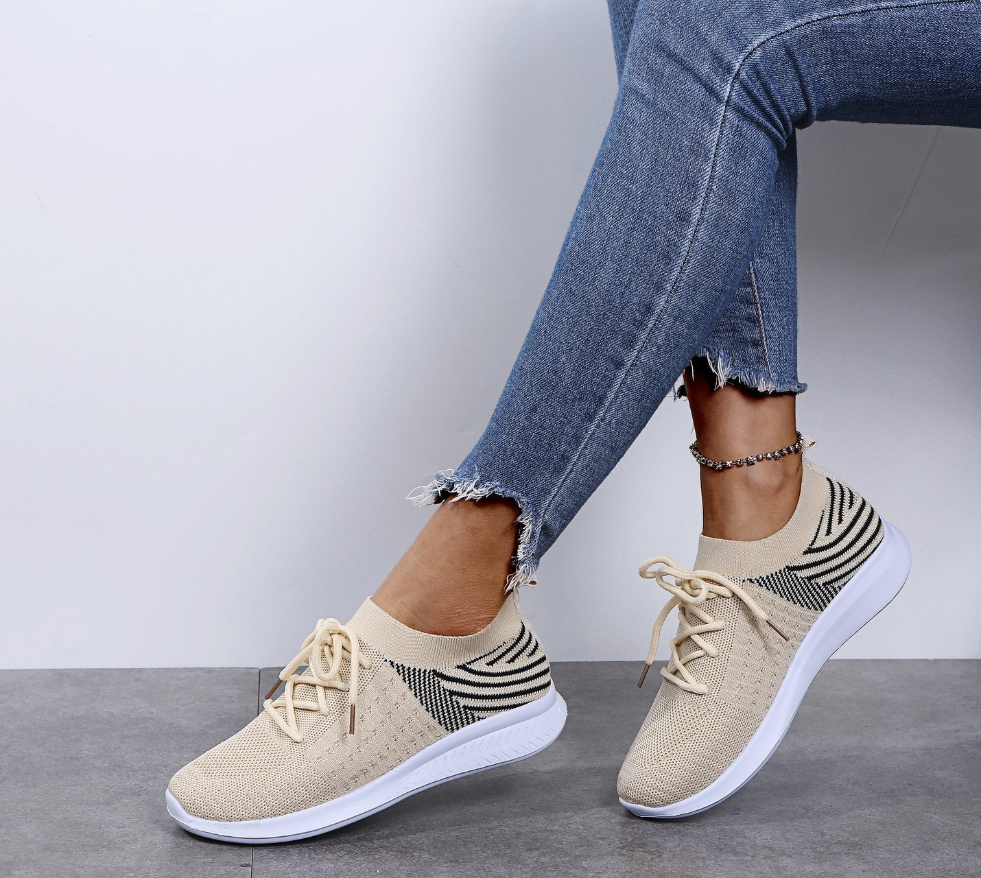 Women's Sneakers Lace Up Sock Shoes Summer Casual Sneakers Women Running Ladies Vulcanized Shoes Plus Size 35-43