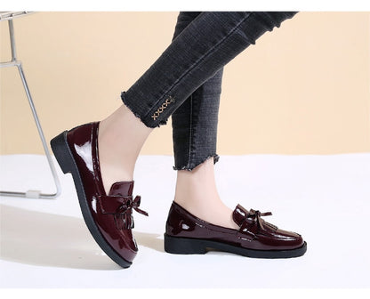 Spring Flats Women Shoes Bowtie Loafers Patent Leather Women&#39;s Low Heels Slip On Footwear Female Pointed Toe Thick Heel