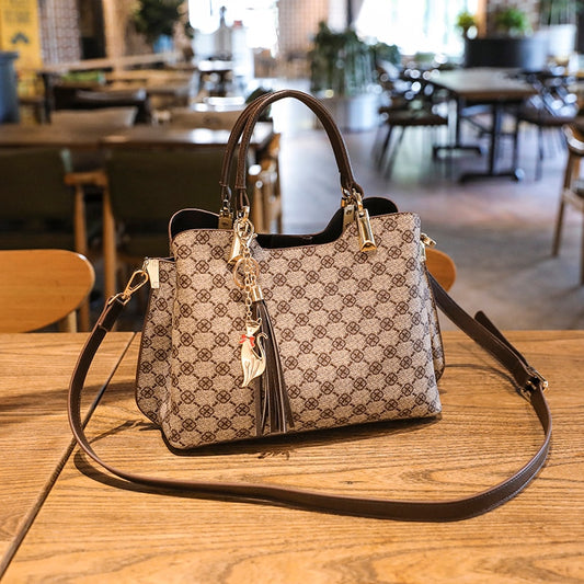 Shoulder Bag For Women 2022 2023 New Luxury Designer Crossbody Leather Vintage Fashion Ladies Shopper Mahjong Plaid Big Handbags