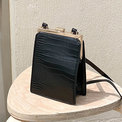 Crocodile Pattern Clip Women Shoulder Bag Fashion Alligator Crossbody Bags for Women 2021 Designer Small Pu Leather Women&#39;s Bag