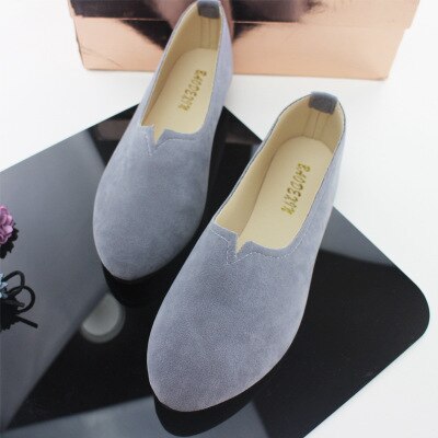 Cresfimix zapatos de mujer women cute plus size pointed toe slip on flat shoes female spring and summer flock shoes lady flats