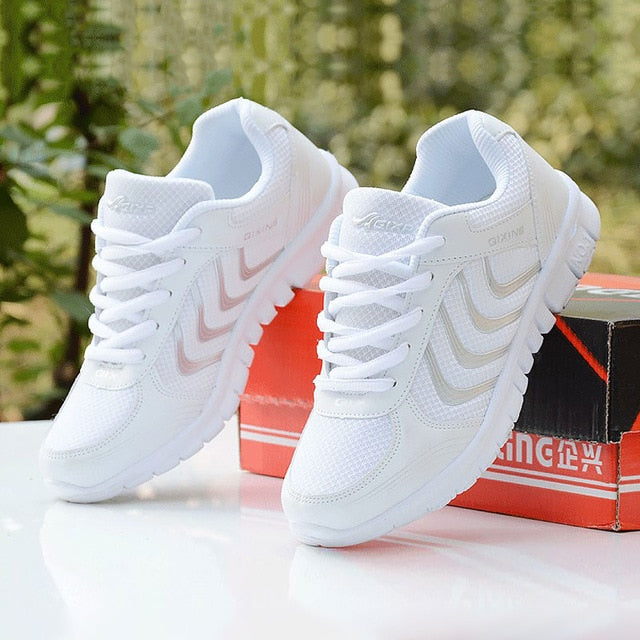Shoes women sneakers 2019 fashion summer light breathable mesh shoes woman fast delivery tenis feminino women casual shoes