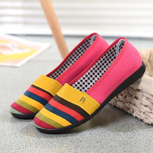 Women Flats Moccasins Casual Shoes Female Candy Color Stripe Loafers Mother Slip On Soft Flat Shoes Spring Ladies Shoes 2019