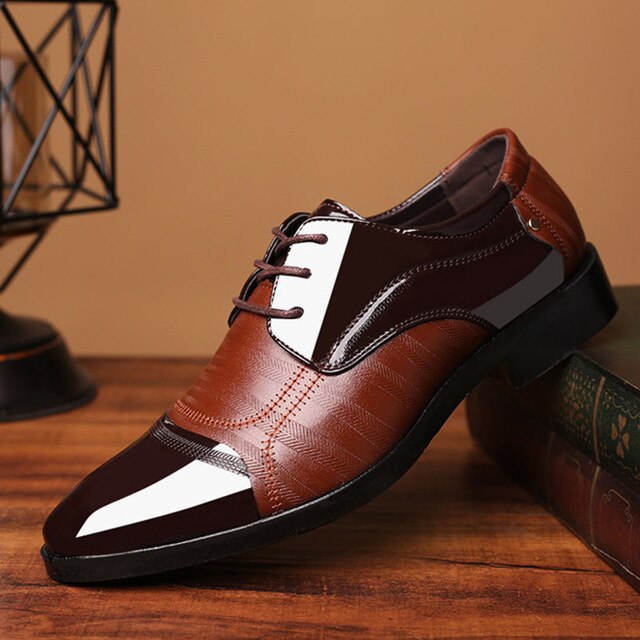 Dropshipping Fashion Business Dress Men Shoes 2019 New Classic Leather Men's Suits Shoes Fashion Slip on Dress Shoes Men Oxfords