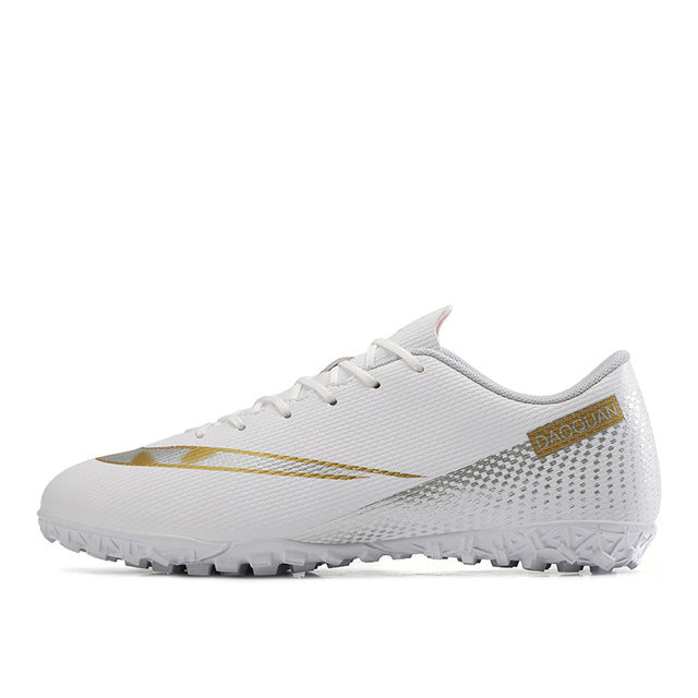 Large Size Long Spikes Soccer Shoes Outdoor Training Football Boots Sneakers Ultralight Non-Slip Sport Turf Soccer Cleats Unisex