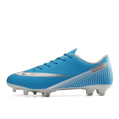 Large Size Long Spikes Soccer Shoes Outdoor Training Football Boots Sneakers Ultralight Non-Slip Sport Turf Soccer Cleats Unisex